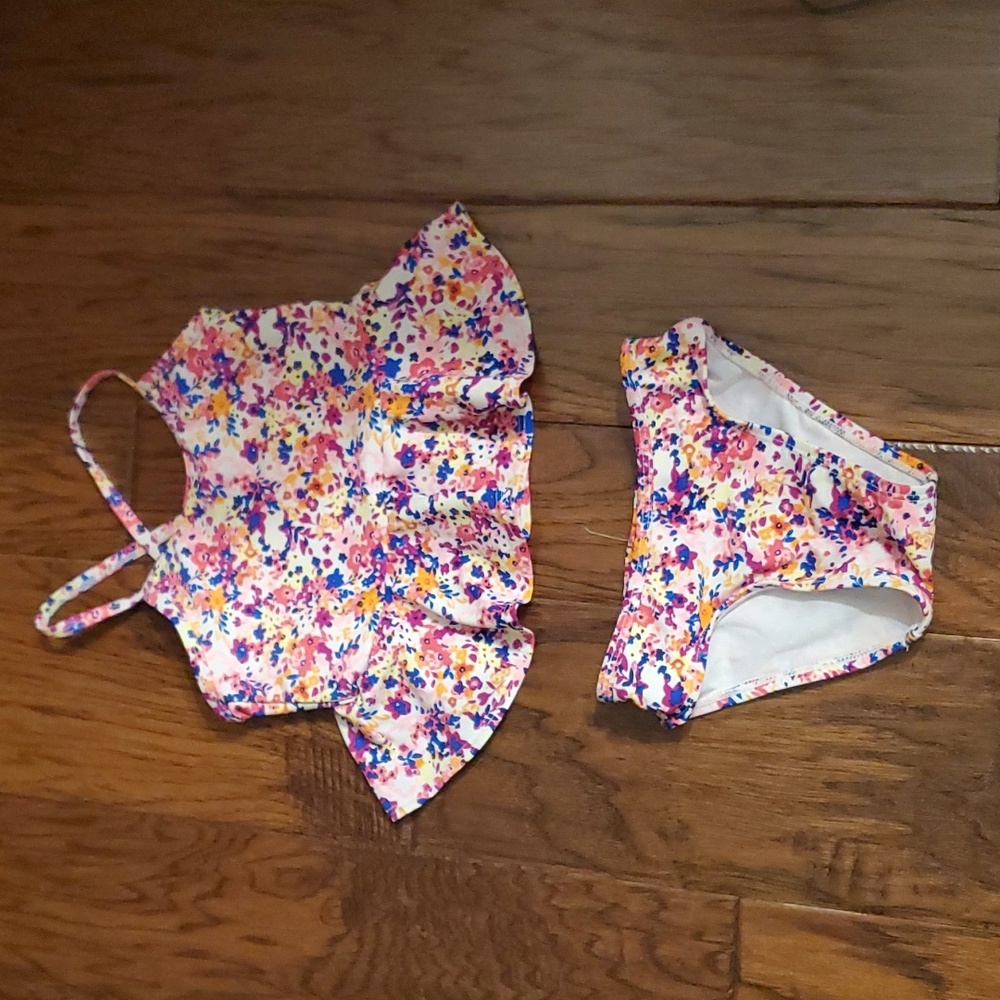 3T floral swim